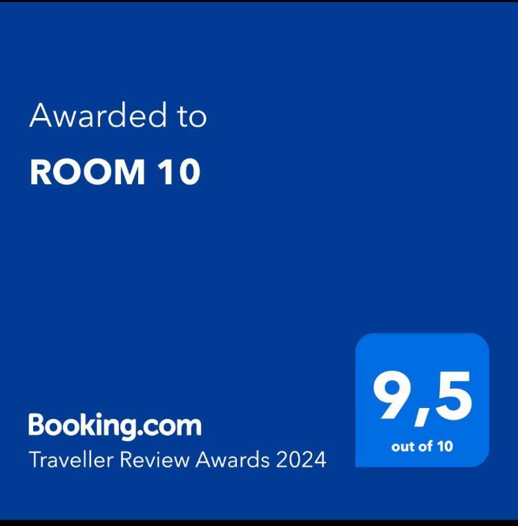 Room 10 Valmiera Exterior foto